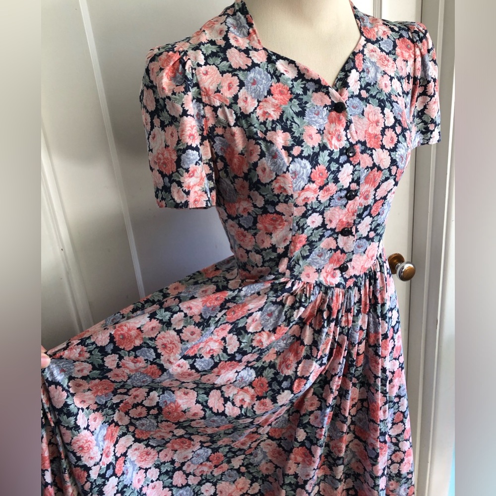 Laura Ashley size 8 womens prairie dress midi floral puff sleeve vintage cotton